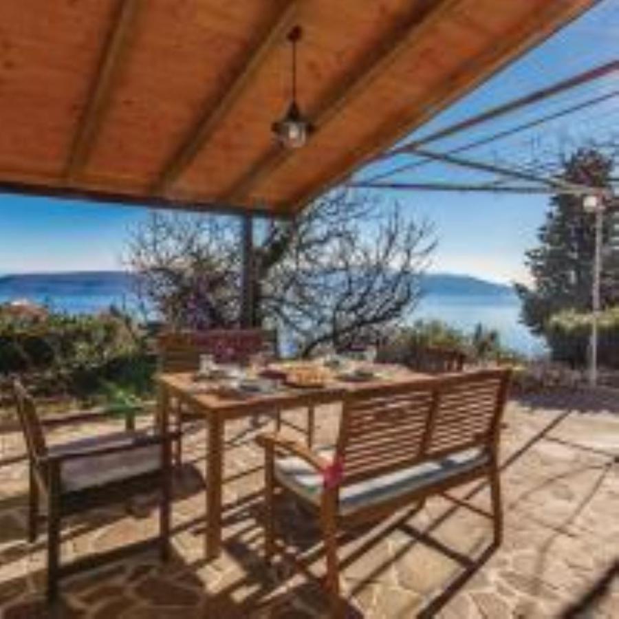 Holiday Home Sea View Brseč Екстериор снимка